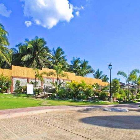La Suena Brisa Beach Resort And Events Place Batangas Luaran gambar