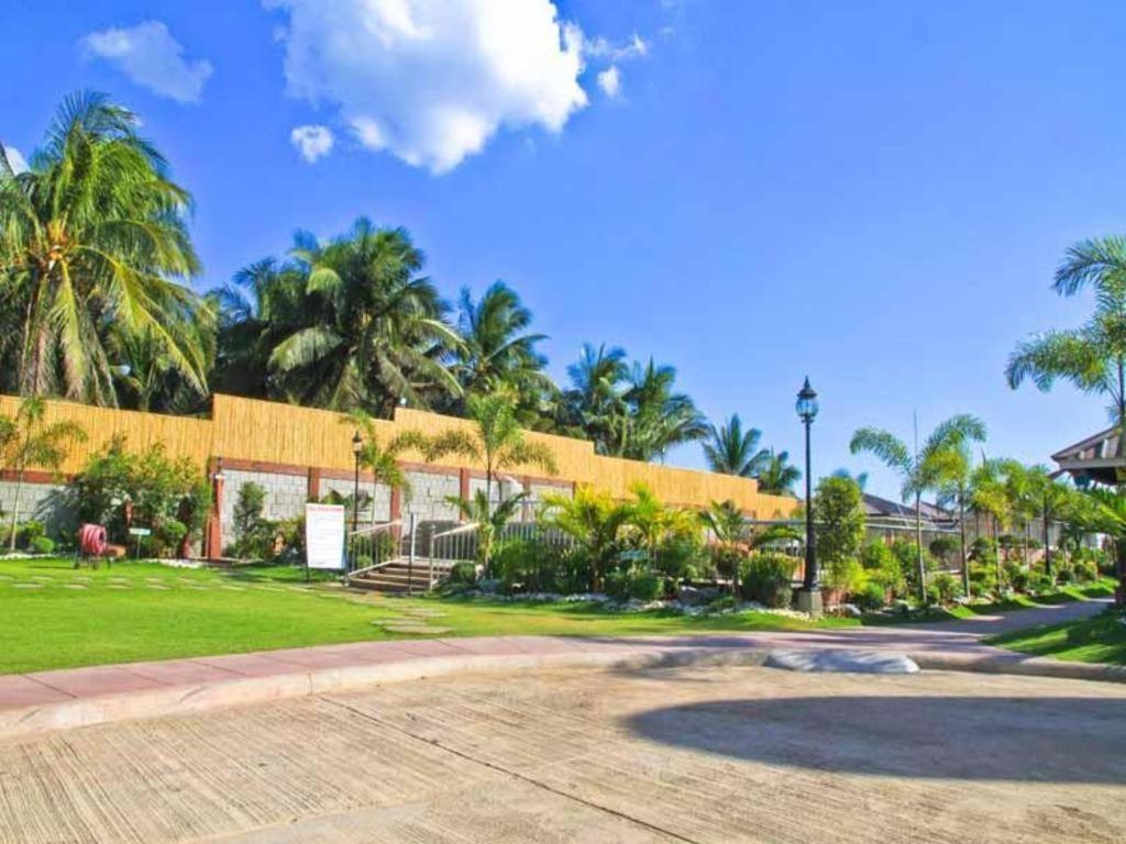 La Suena Brisa Beach Resort And Events Place Batangas Luaran gambar